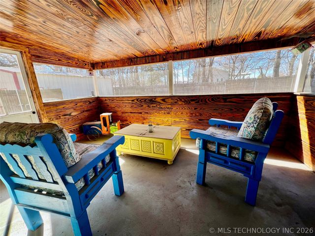 12326 Scott Drive, Kingston, OK 73439