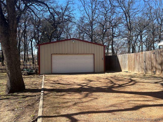 12326 Scott Drive, Kingston, OK 73439