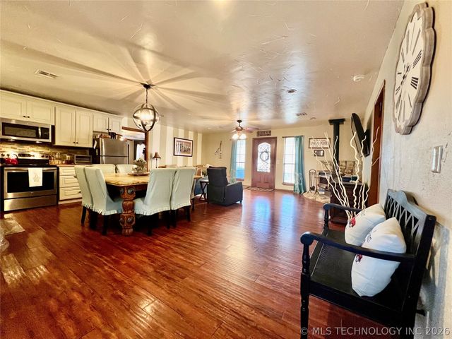 12326 Scott Drive, Kingston, OK 73439