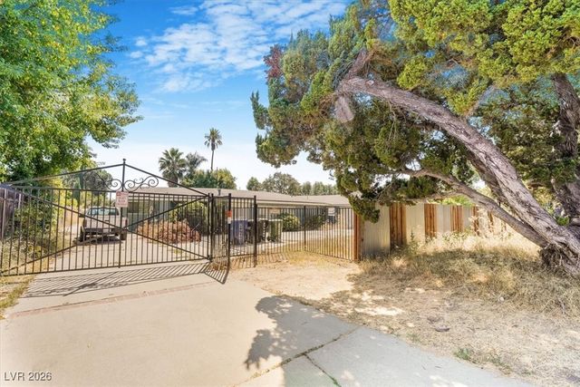 3104 Dillon Avenue, North Las Vegas, NV 89030