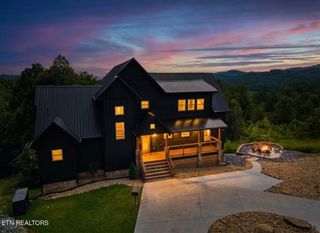 2843 Cedar Falls Way, Sevierville, TN 37862