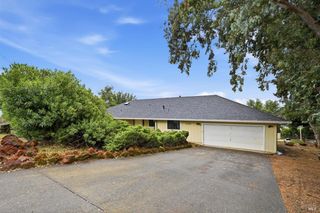 17312 Greenridge Rd, Hidden Valley Lake, CA 95467