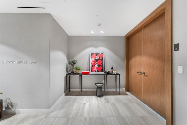 4701 N Meridian Avenue 512, Miami Beach, FL 33140