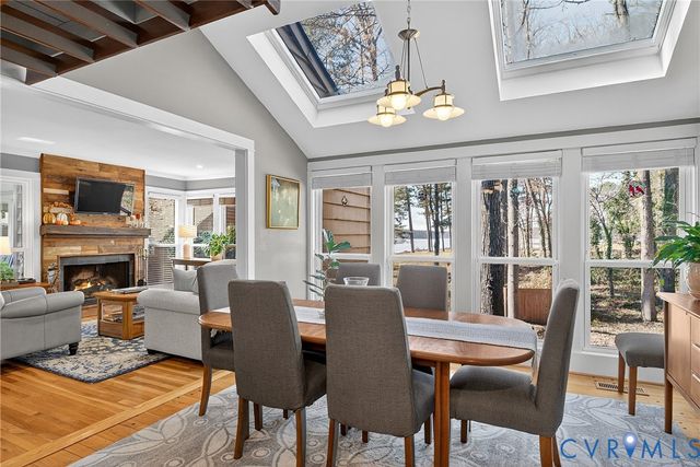 13518 Heathbrook Rd, Midlothian, VA 23112