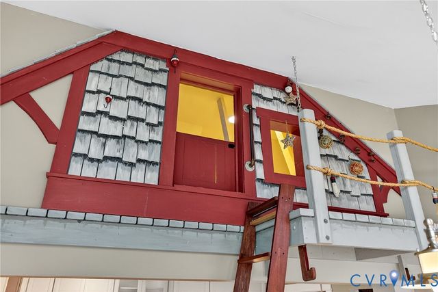 13518 Heathbrook Rd, Midlothian, VA 23112