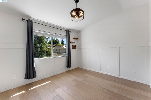 3009 Perry Ln, Tracy, CA 95377