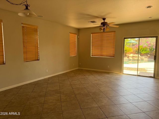 2813 E RUNAWAY BAY Place, Chandler, AZ 85249