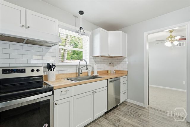 26 Merrydell Drive, Savannah, GA 31419