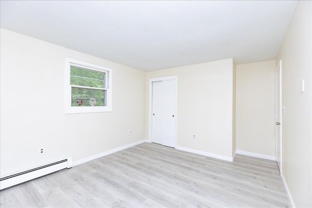 3 Bernice Ave, Salem, NH 03079