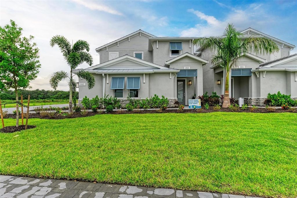 10016 REMBRANDT WAY 202, Bradenton, FL 34212