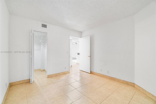 8302 NW 24th St 8302, Coral Springs, FL 33065