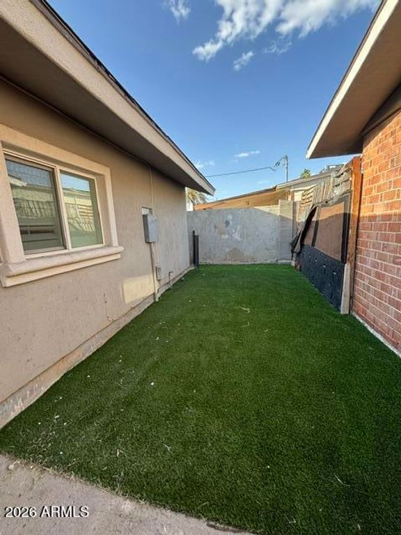 9406 N 5TH Avenue B, Phoenix, AZ 85021