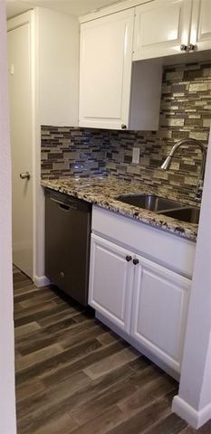 830 Threadneedle Street 228, Houston, TX 77079