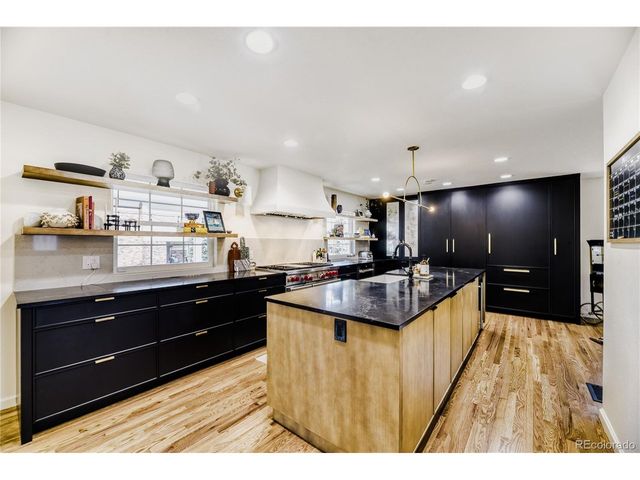 6200 E Jamison Cir S, Centennial, CO 80112