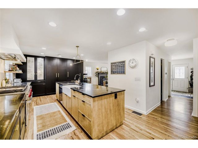 6200 E Jamison Cir S, Centennial, CO 80112