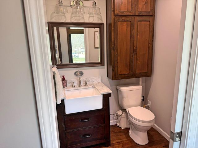 812 Pitard Loop, Mountain View, AR 72560