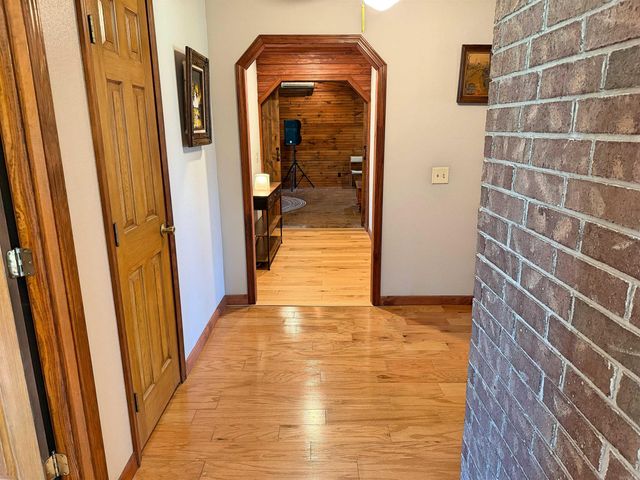 812 Pitard Loop, Mountain View, AR 72560