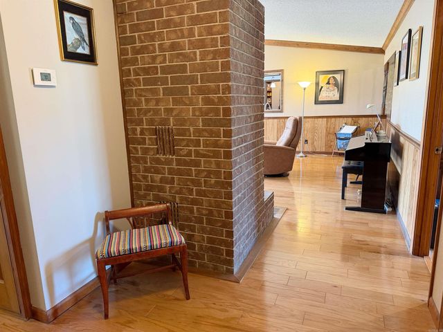 812 Pitard Loop, Mountain View, AR 72560