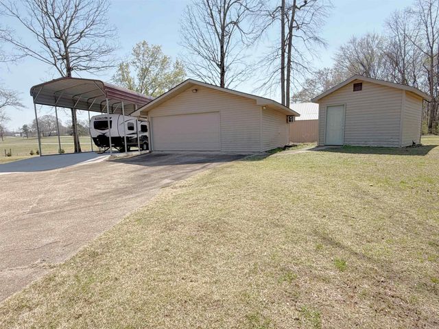 812 Pitard Loop, Mountain View, AR 72560