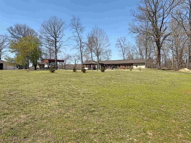 812 Pitard Loop, Mountain View, AR 72560