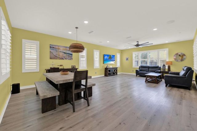 9108 W Bluff, Santee, CA 92071