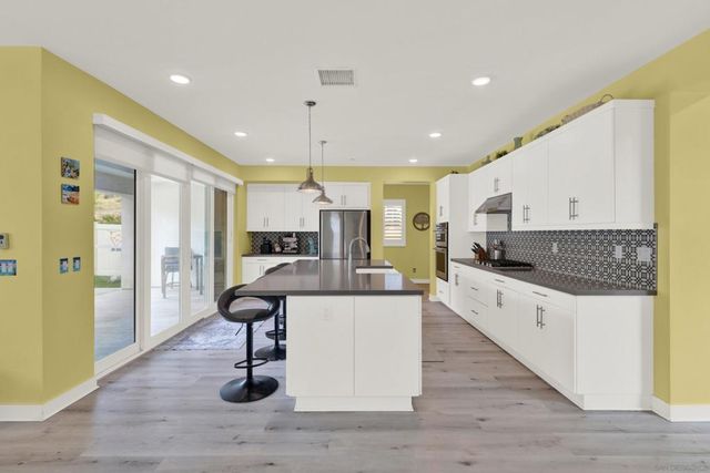 9108 W Bluff, Santee, CA 92071