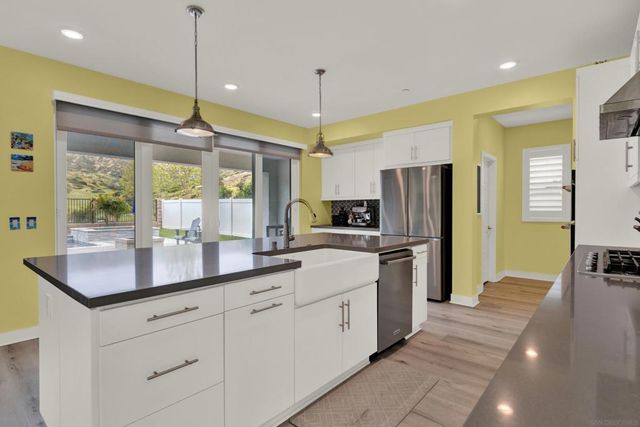 9108 W Bluff, Santee, CA 92071