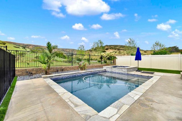 9108 W Bluff, Santee, CA 92071