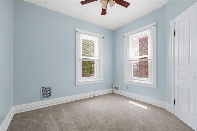180 Chew Street, Allentown City, PA 18102