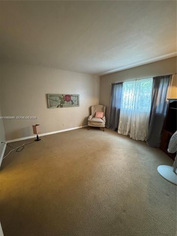 100 SE 6th Avenue 207, Pompano Beach, FL 33060