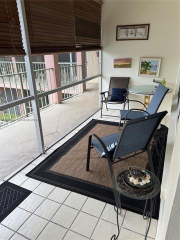 100 SE 6th Avenue 207, Pompano Beach, FL 33060