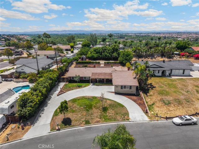 4360 Cedar, Norco, CA 92860