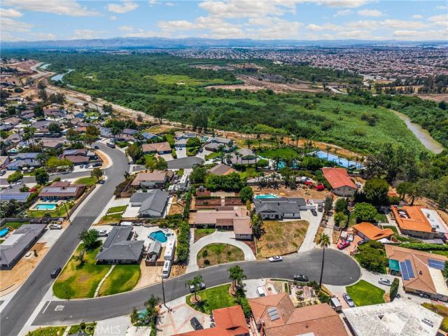 4360 Cedar, Norco, CA 92860