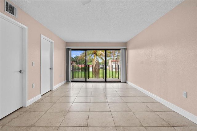 1524 Lake Crystal Drive F, Royal Palm Beach, FL 33411