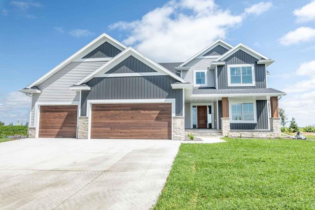 8030 59 Street S, Horace, ND 58047