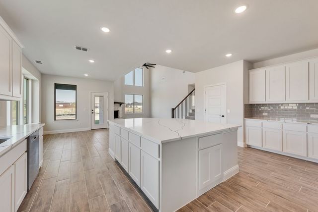 7011 Lilly Lane, Sanger, TX 76266