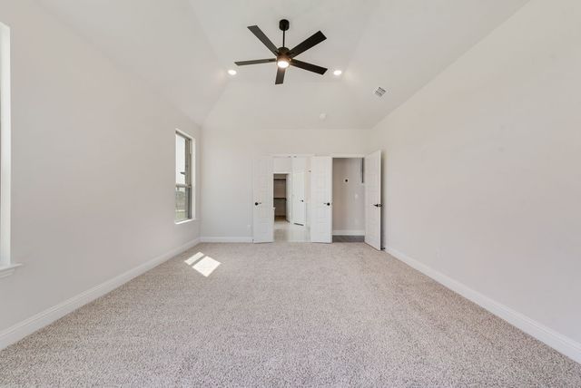 7011 Lilly Lane, Sanger, TX 76266