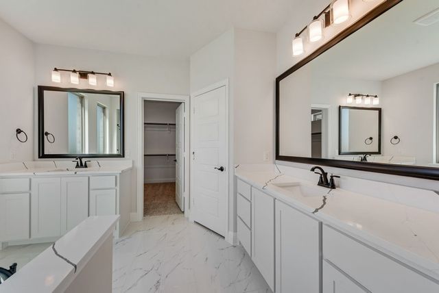 7011 Lilly Lane, Sanger, TX 76266