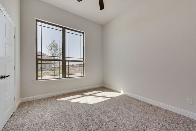 7011 Lilly Lane, Sanger, TX 76266