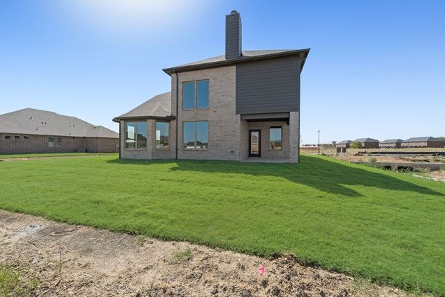 7011 Lilly Lane, Sanger, TX 76266