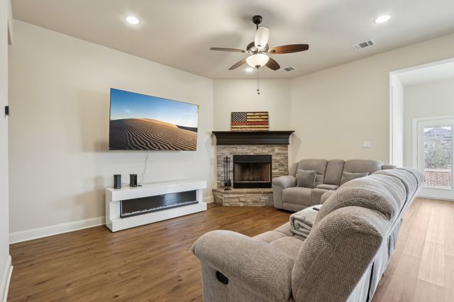 225 Brazos Drive, Waxahachie, TX 75165