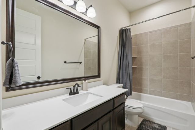 225 Brazos Drive, Waxahachie, TX 75165