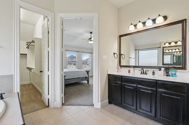 225 Brazos Drive, Waxahachie, TX 75165