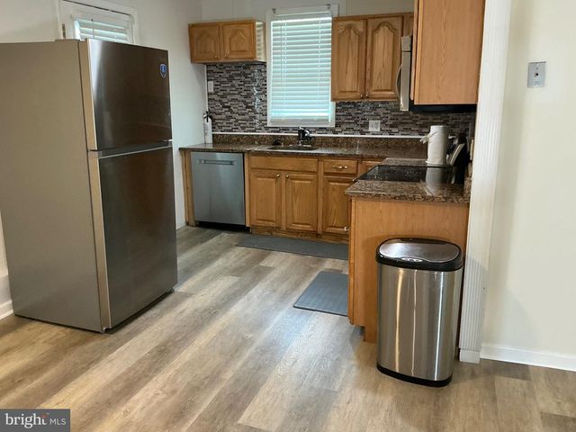 818 BALSAMTREE PL, Capitol Heights, MD 20743