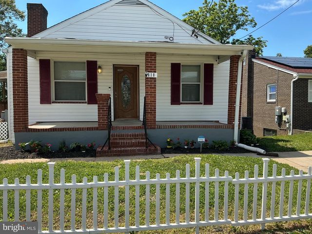 818 BALSAMTREE PL, Capitol Heights, MD 20743