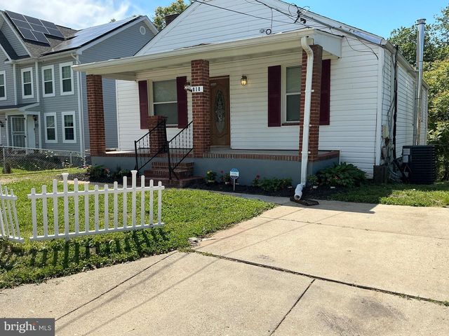 818 BALSAMTREE PL, Capitol Heights, MD 20743