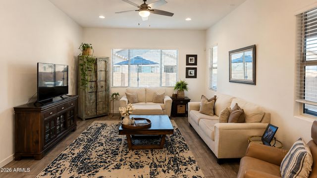 3926 W PIEDMONT Road, Laveen, AZ 85339