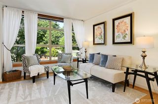2502 N 50th Street #103, Seattle, WA 98103