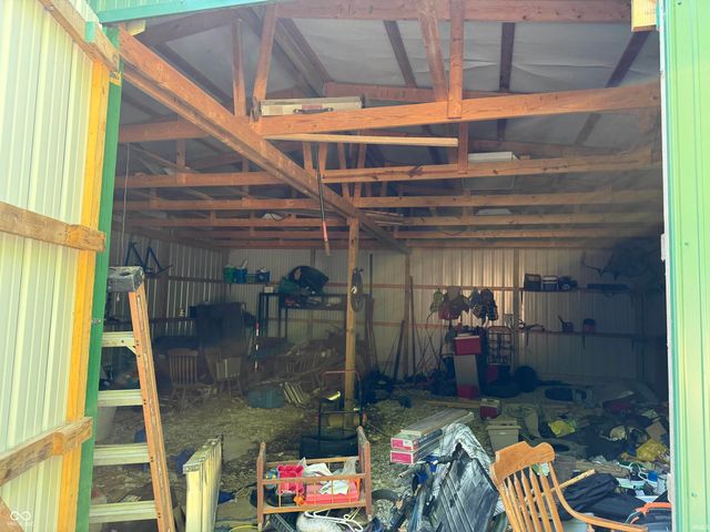 4420 S Calloway Drive, Hardinsburg, IN 47125