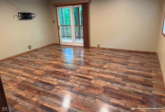 4420 S Calloway Drive, Hardinsburg, IN 47125
